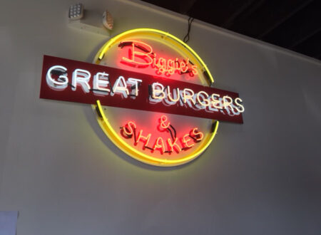 Biggies Burgers Neon Sign