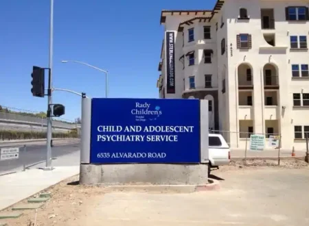 Rady Childrens Hospital Exerior Signage San Diego